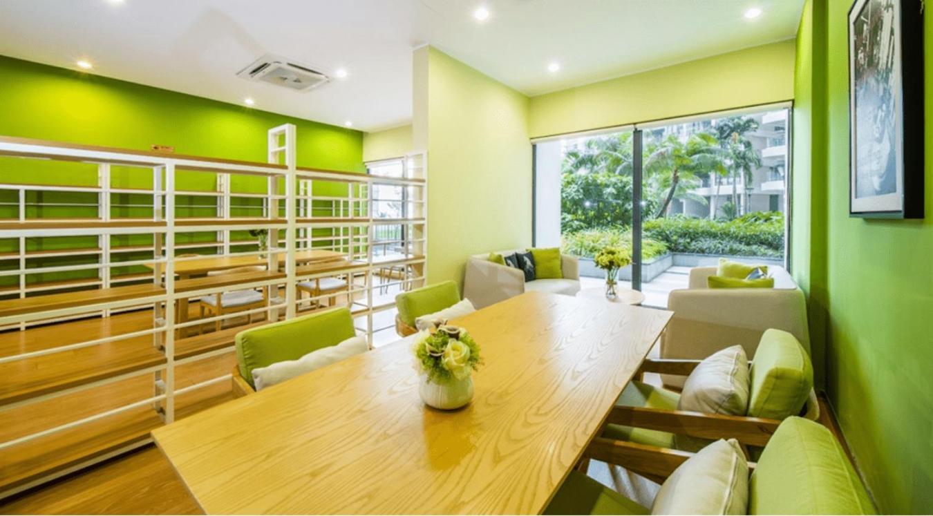 Spacious Balcony Royal Full Seaview With 2carparks Foc Netflix Access And Youtube Premium 3beds3bath For 6-10pax By Minshuku * Johor Bahru
